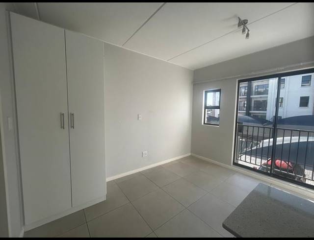 1 BEDROOM PROPERTY TO RENT IN HALFWAY GARDENS